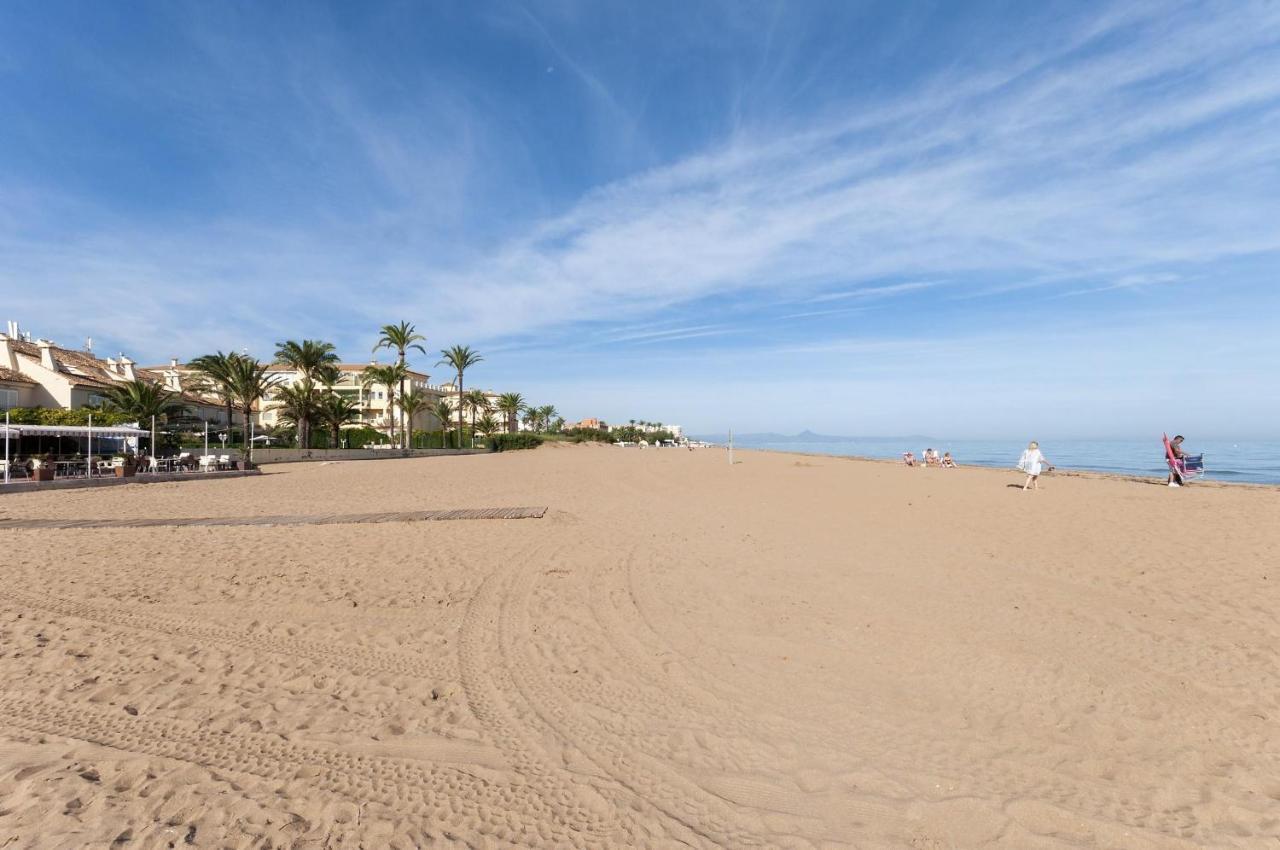 Palomas Denia Exterior foto